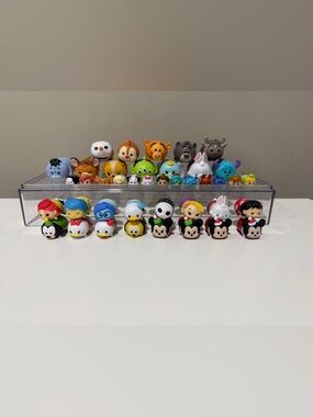 Lot of 41 Vinyl Stackable Disney Tsum Tsum